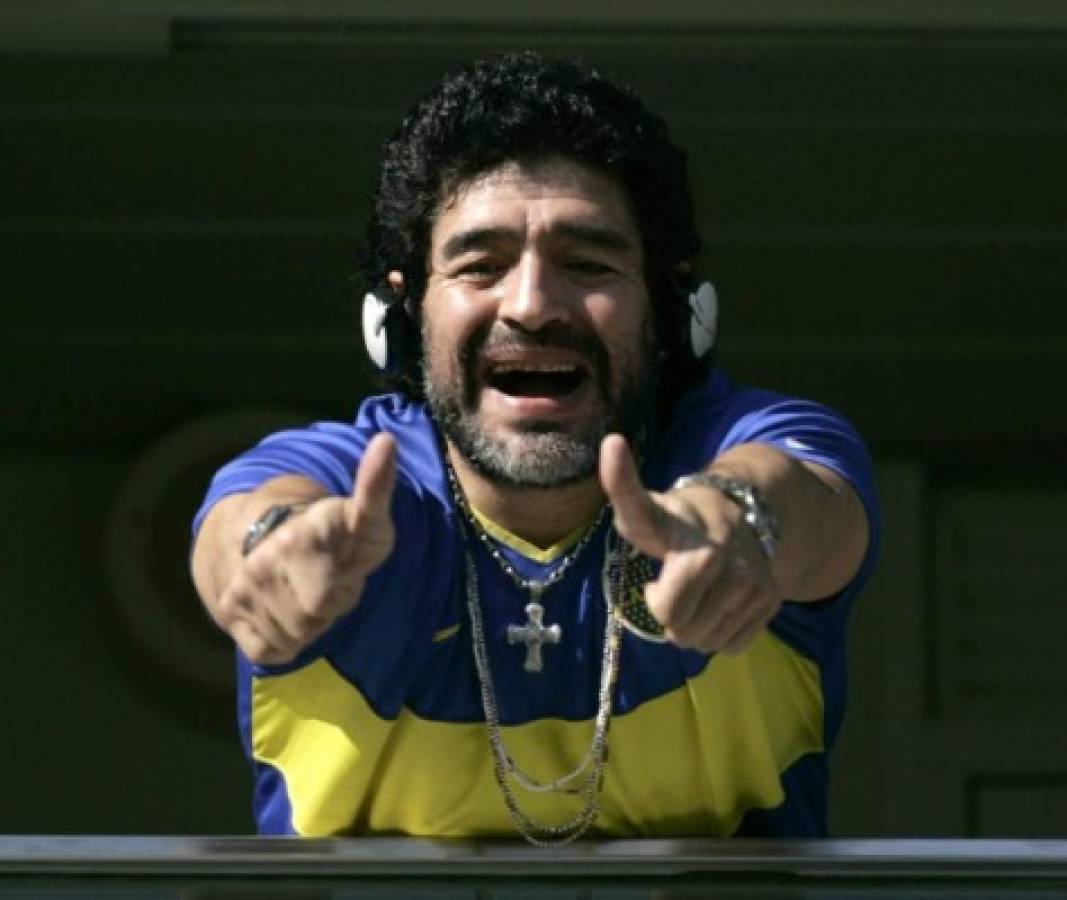 ¡Un hincha más! Las mejores fotos de Diego Maradona apoyando a Boca Juniors