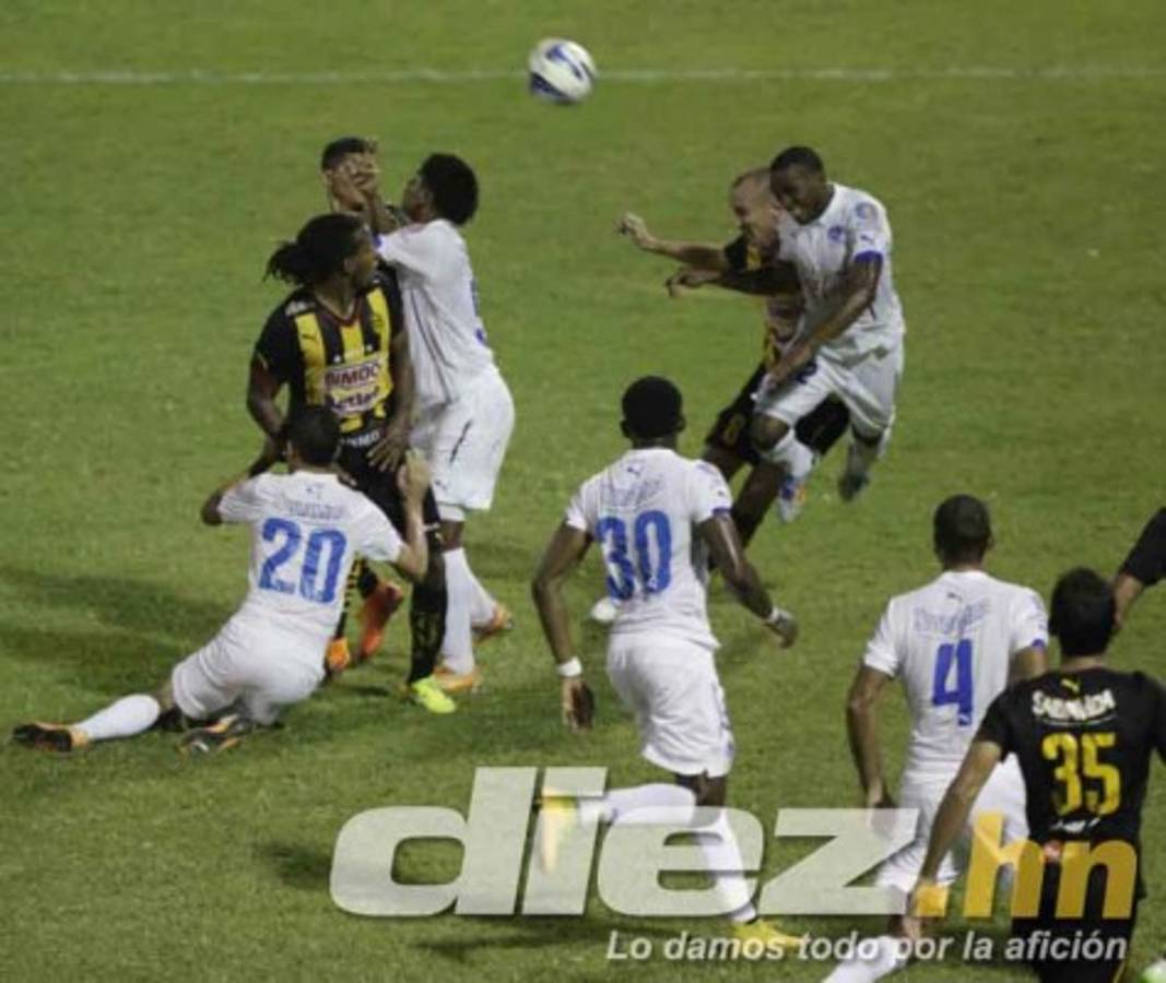 Olimpia pega primero al Real España y en el estadio Morazán