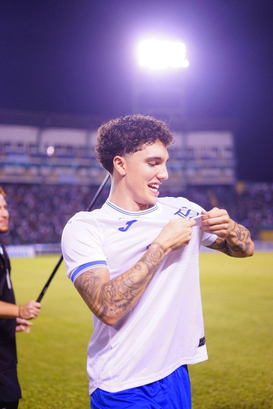 ¡Joao Ferreira lo vivió con locura! Brasil sintió robo en Honduras, pomponeras, show de medio tiempo y baile raro de Dembélé ¿Por qué Supremo jugó poco?