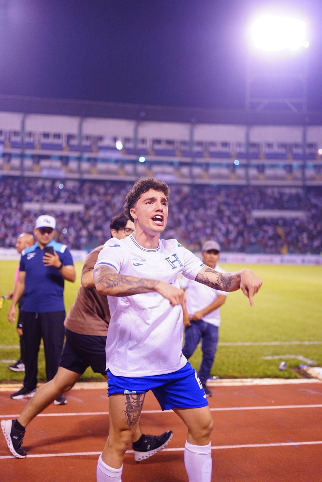 ¡Joao Ferreira lo vivió con locura! Brasil sintió robo en Honduras, pomponeras, show de medio tiempo y baile raro de Dembélé ¿Por qué Supremo jugó poco?