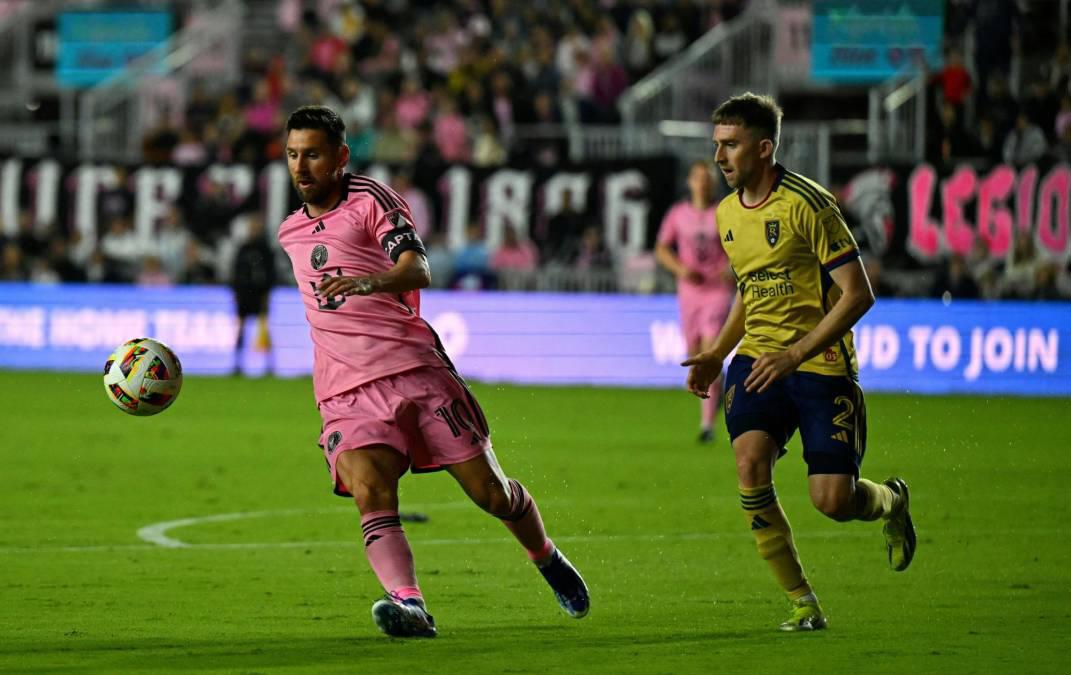 La reacción de famoso al conocer a Messi en la MLS y el cómodo look de Antonela ¿Qué pasó con David Ruiz?