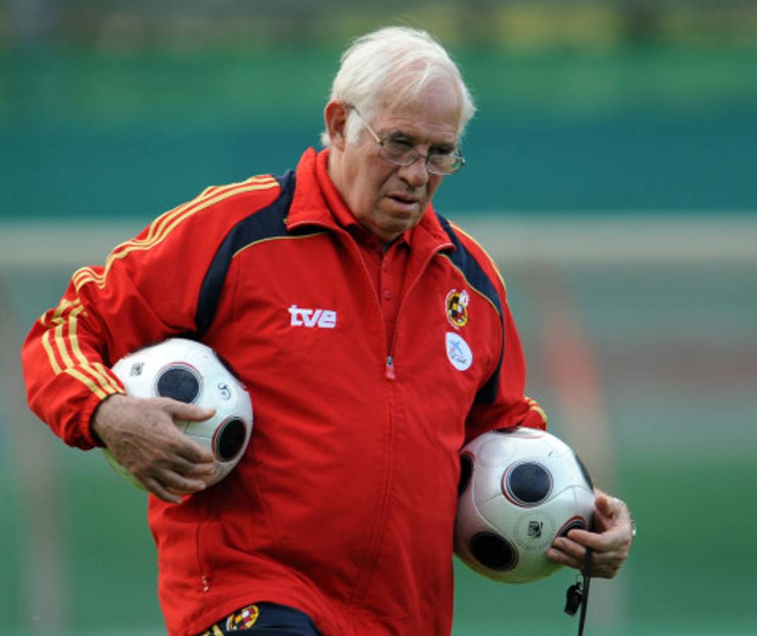 Fallece el exfutbolista y exentrenador español Luis Aragonés, el ‘Sabio de Hortaleza.
