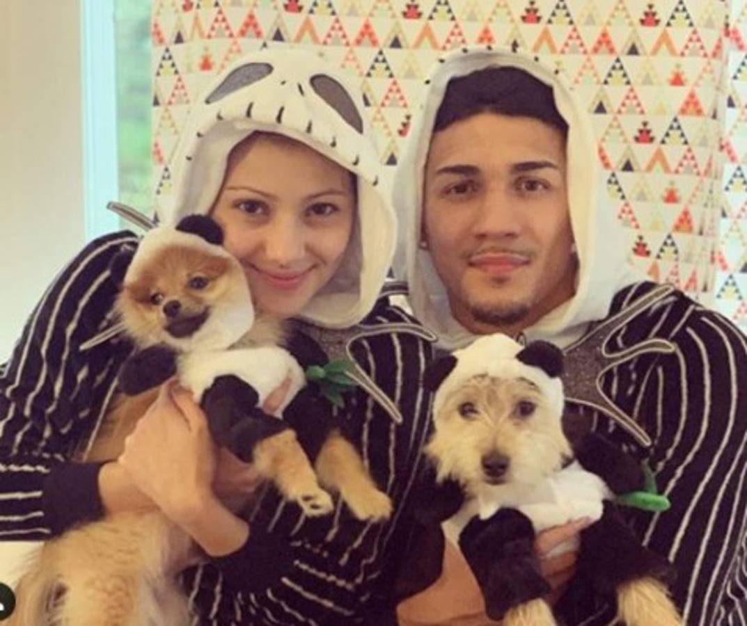 ¿Cómo es la vida de Teófimo López lejos del boxeo? Viajes de lujo, sus autos y su bella mujer