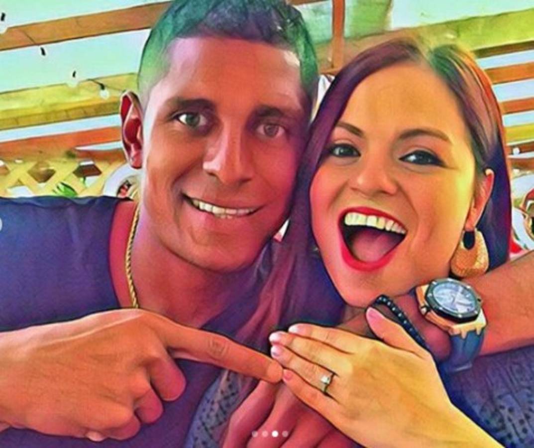 Las mejores fotos de la espectacular 'Tita' Torres, la futura esposa de Costly