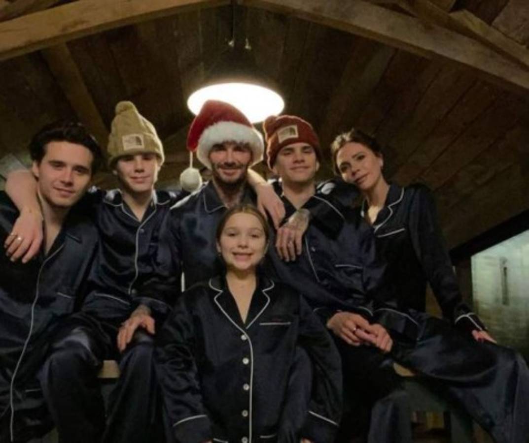 Desde Kim Kardashian hasta Jennifer López: Así fue la Navidad 2020 de los famosos