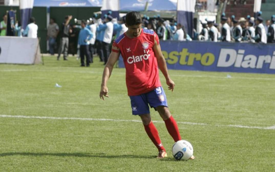 Real España podría traerse dos refuerzos de Guatemala