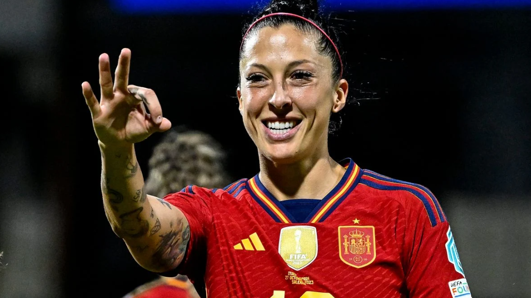 Jenni Hermoso ha vuelta a vestir la camiseta de España tras ganar el Mundial.