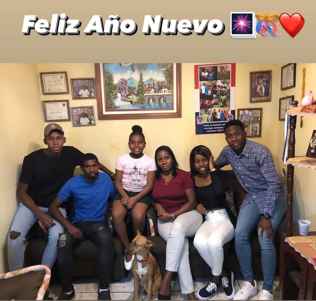 Bien acompañados: Así despidieron el 2021 los futbolistas de la Liga Nacional y legionarios hondureños