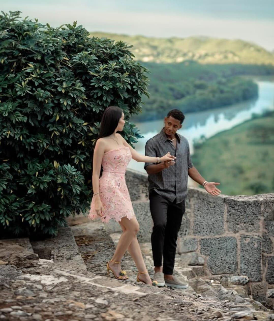 Choco Lozano pone fin a su soltería y se casará con bella modelo; así se vivió la cena de ensayo previo a su boda