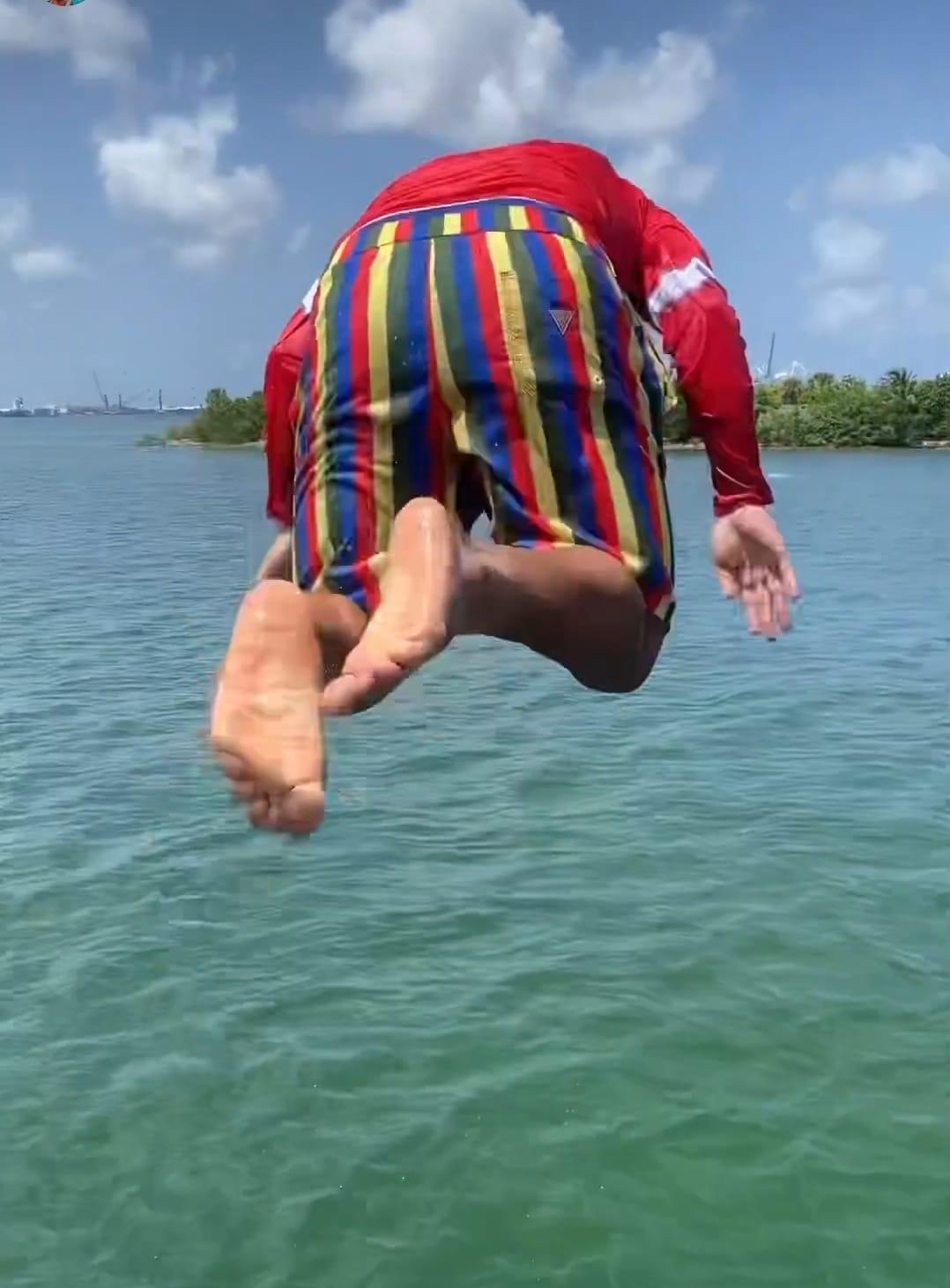 Aventura en yate, música y el gran clavado del Patón: Así se relajan los jugadores de Olimpia en su gira por Estados Unidos