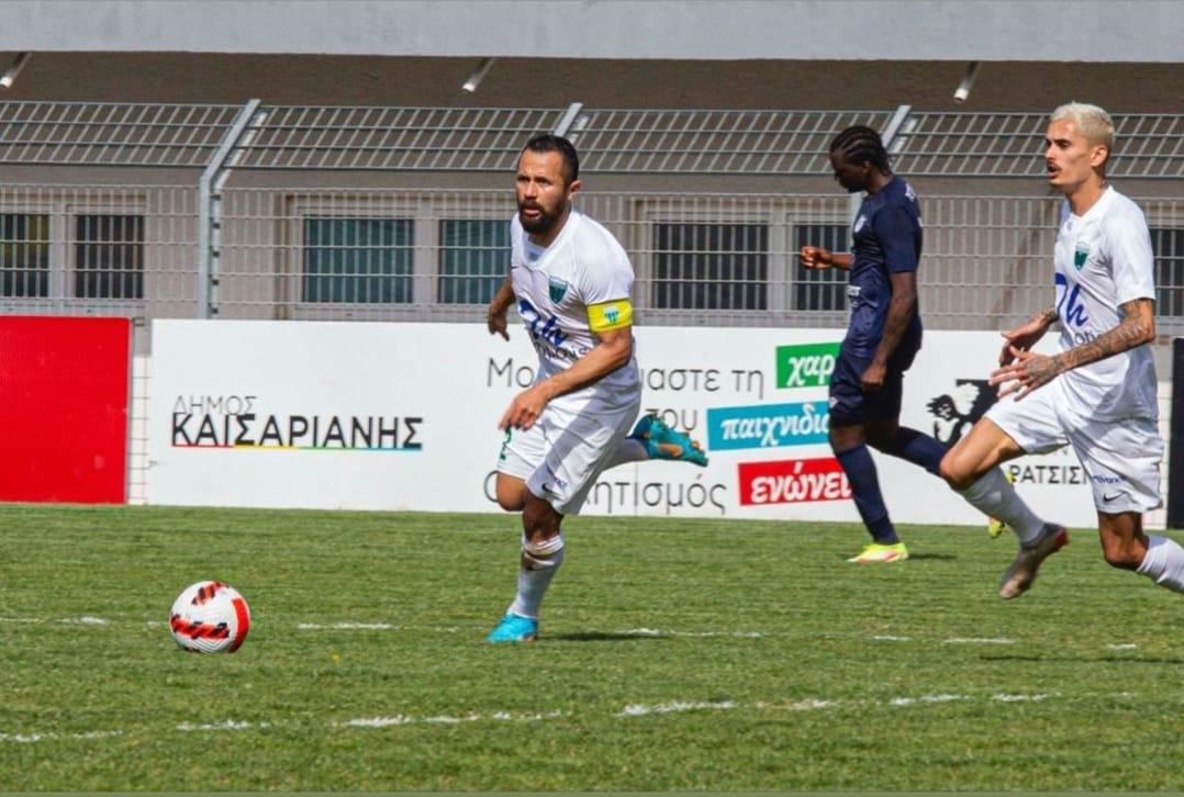 Alfredo Mejía y Levadiakos suman un empate y acarician su regreso a la Primera División de Grecia