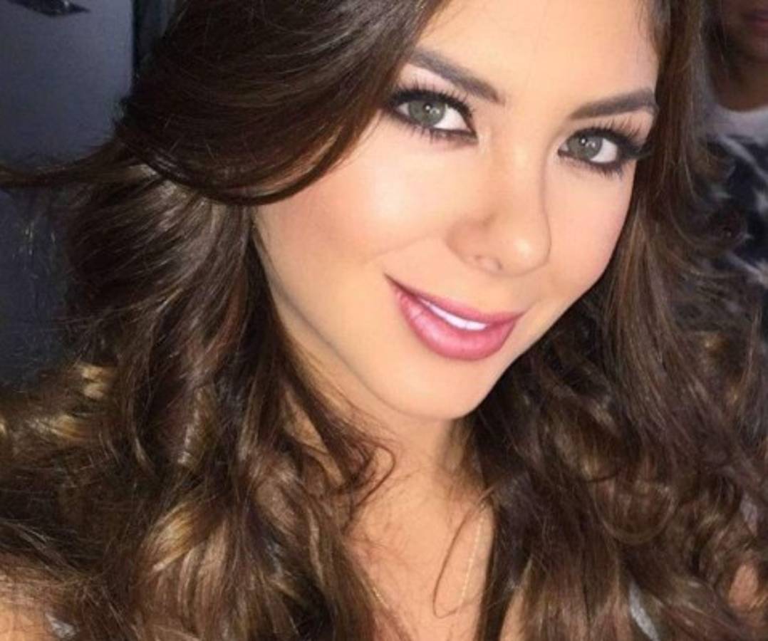 Mariana y Camila, las gemelas Dávalos que son hinchas de la selección de Colombia