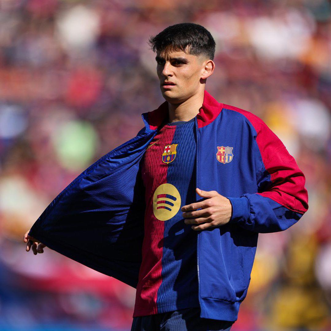 Hansi Flick se carga a figura del Barcelona y el anuncio de Cristiano Ronaldo; bomba en Arabia Saudita