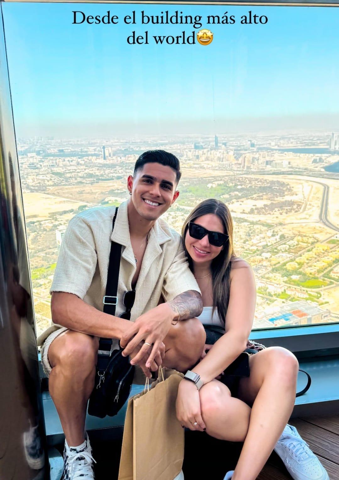 ¡De lujo! Así son las vacaciones del hondureño Luis Palma y su bella esposa tras coronarse campeón en Grecia