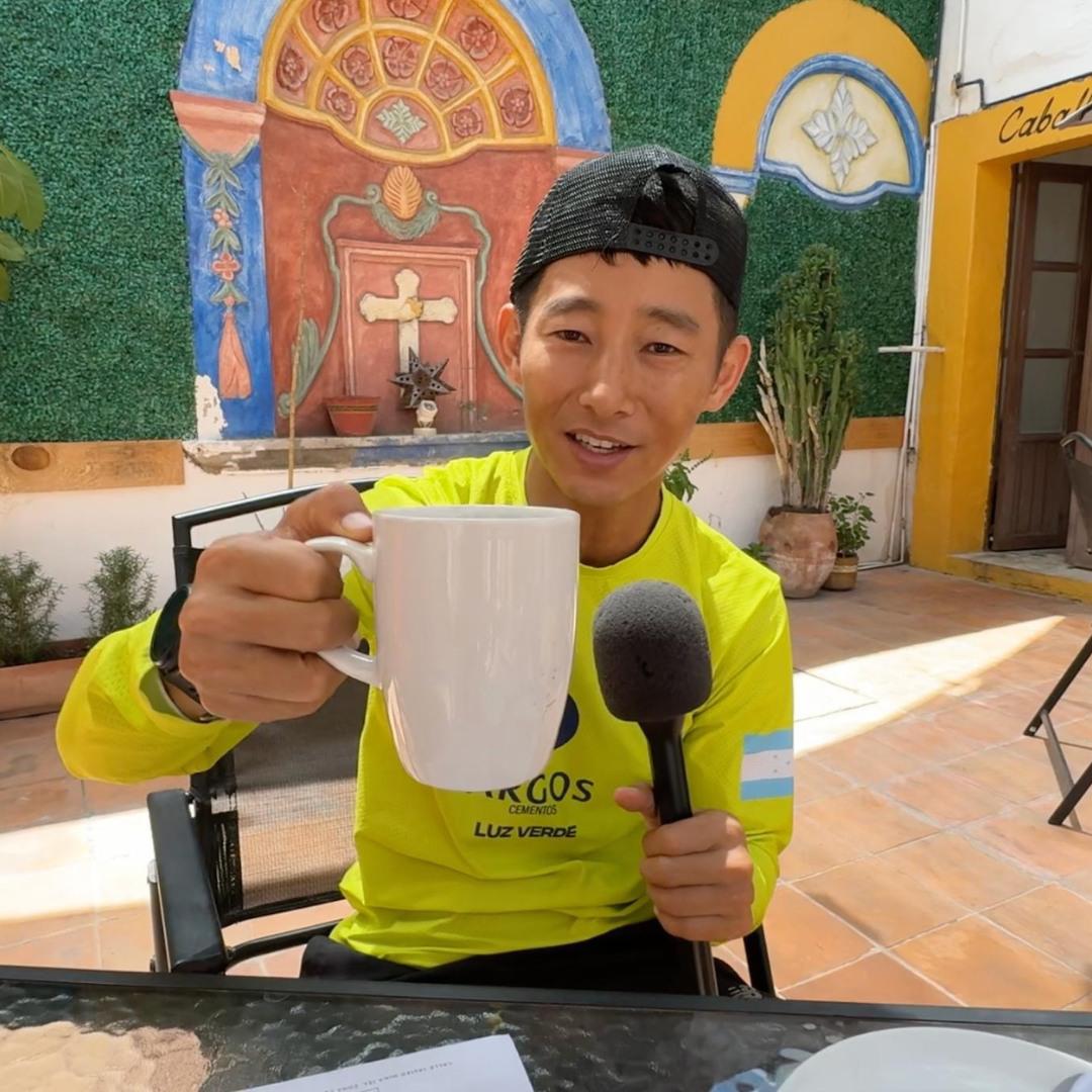 ¡Shin Fujiyama cruzó México y llegó a Guatemala! Nada detiene al influencer para ayudar a la educación de Honduras