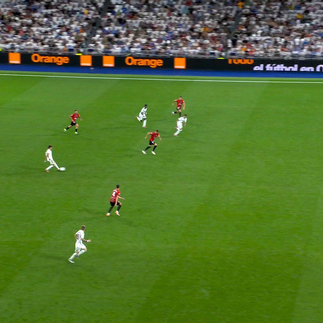 Barcelona festeja el error de Real Madrid, el premio que recibió Mbappé y la verdad sobre el polémico gol anulado a Guler