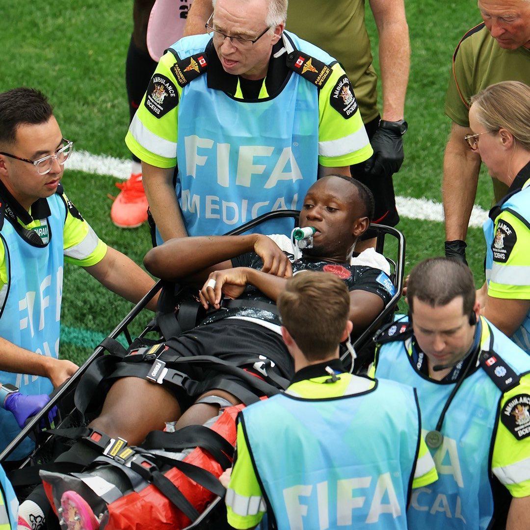 Lesionó a un rival y FIFA le impone un histórico castigo que sacude al Mundial