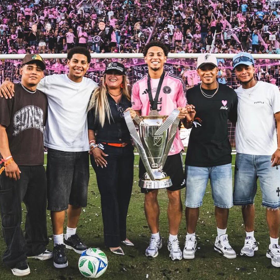 Imágenes: Messi, Antonela y Beckham presentes en el festejo privado de David Ruiz tras ganar el Inter Miami la MLS