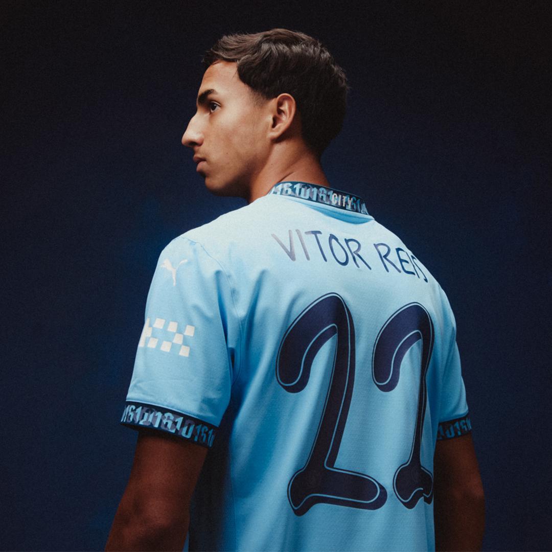 Vitor Reis se suma al Manchester City a sus 19 años procedente del Palmeiras.