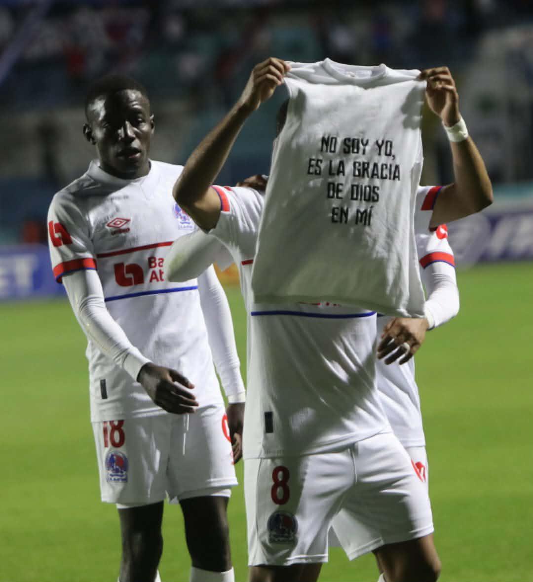 ¿Qué llevaban los árbitros? Volvió referente del Olimpia, gran gesto de Motagua y grito a su ex