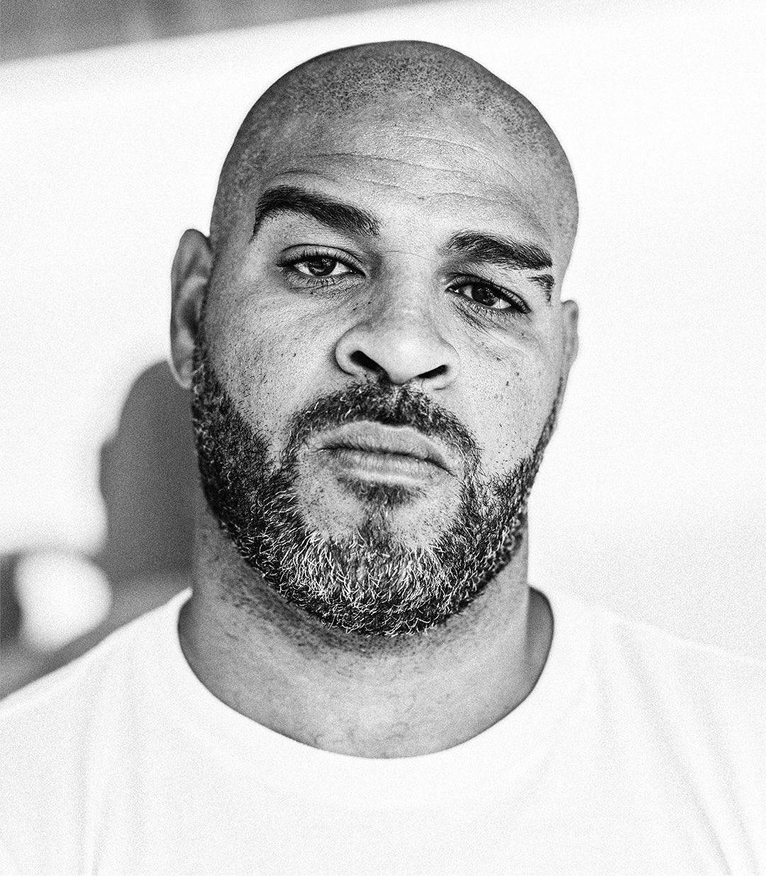 Así es Vila Cruzeiro, la favela más peligrosa de Brasil donde vive Adriano: “Veo a mi padre en cada uno de estos callejones”