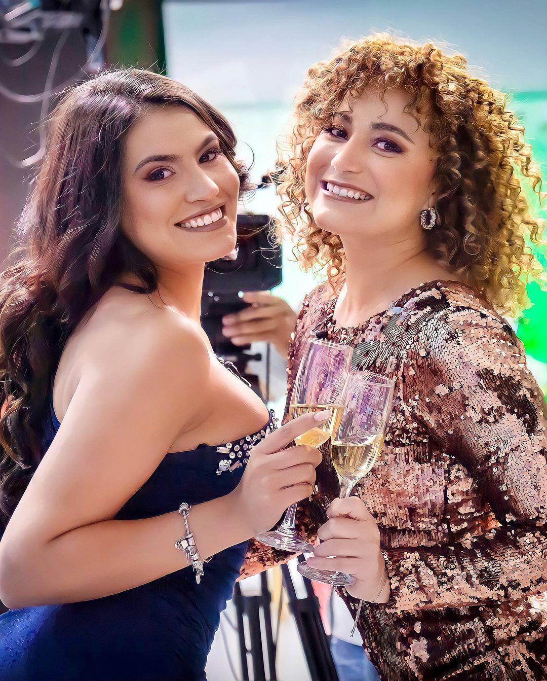 ¡Belleza, fiesta y carnaval! Las imágenes de como celebraron las famosas de Honduras la llegada del 2022