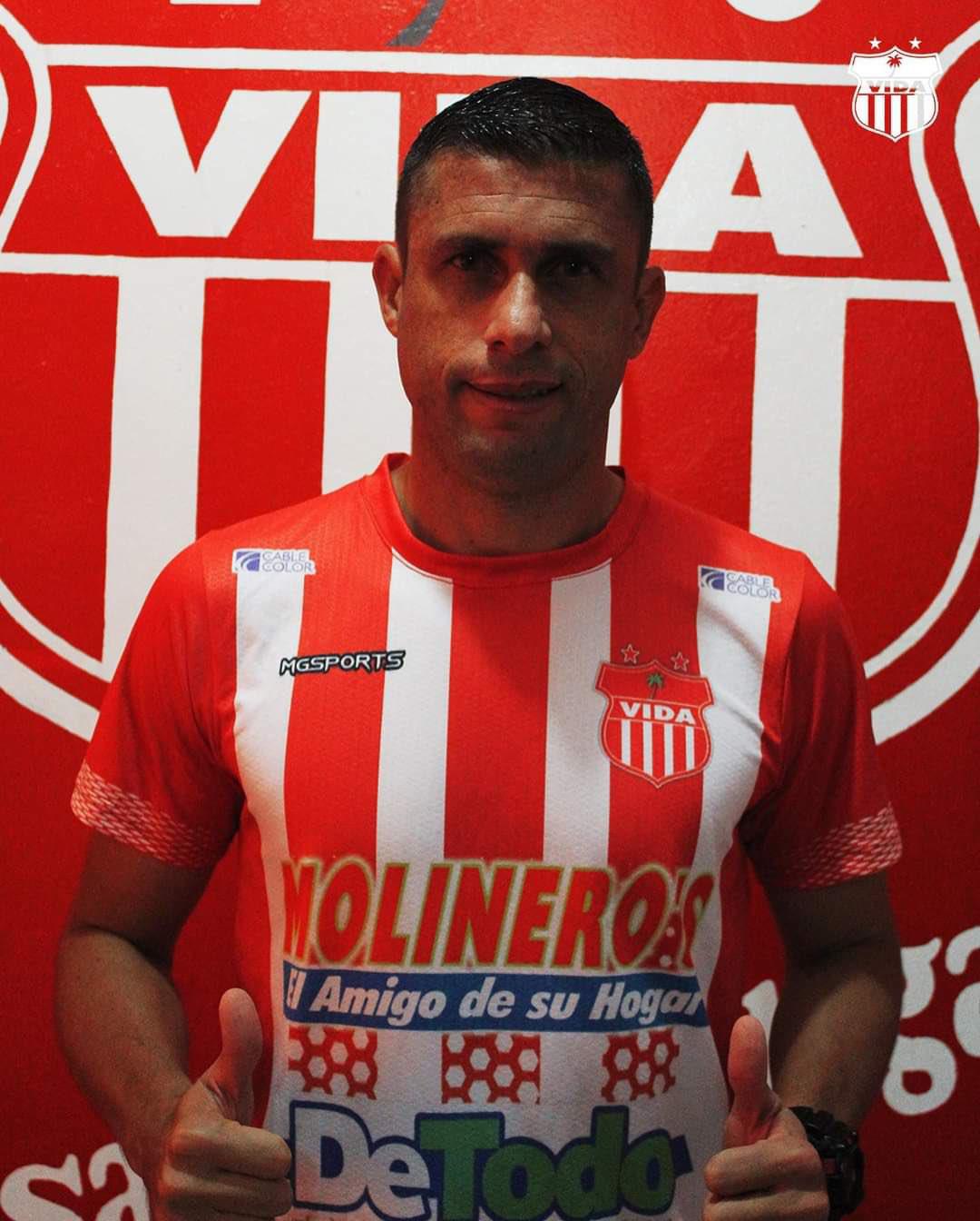 Olimpia anuncia más bajas y un fichaje, Costly cerca de quedarse en primera y Honduras Progreso oficializa siete contrataciones