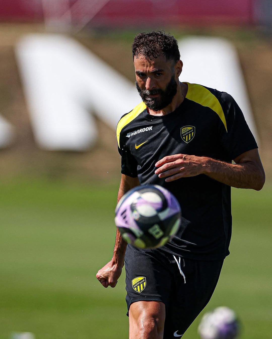 ¡Irreconocible! El impactante cambio físico de Benzema y lo comparan con Cristiano Ronaldo: ¿Qué le ha pasado?”