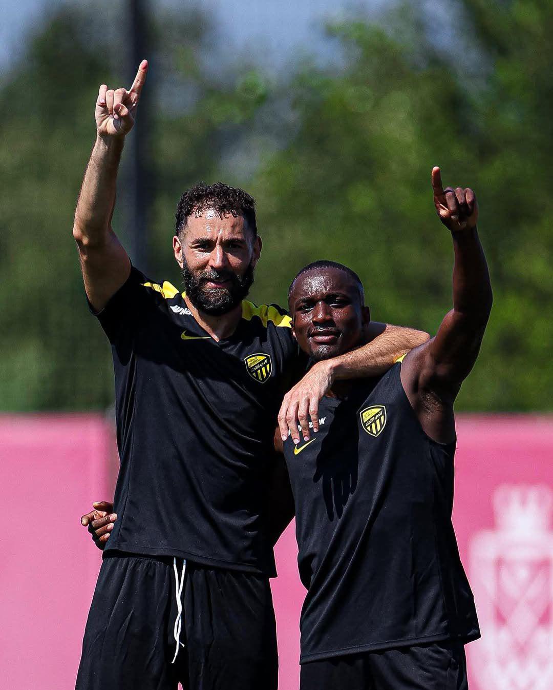 ¡Irreconocible! El impactante cambio físico de Benzema y lo comparan con Cristiano Ronaldo: ¿Qué le ha pasado?”