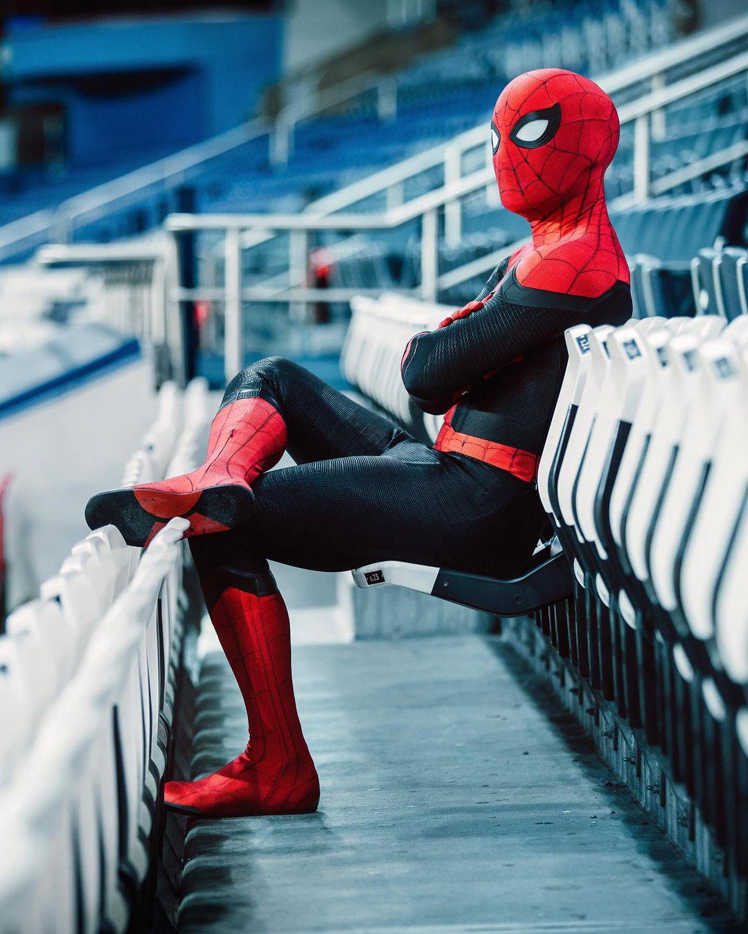 ¡Spider-Man se adueñó de París! Así fue la visita del actor Tom Holland al estadio del PSG y sus increíbles fotos en la ‘casa’ de Messi