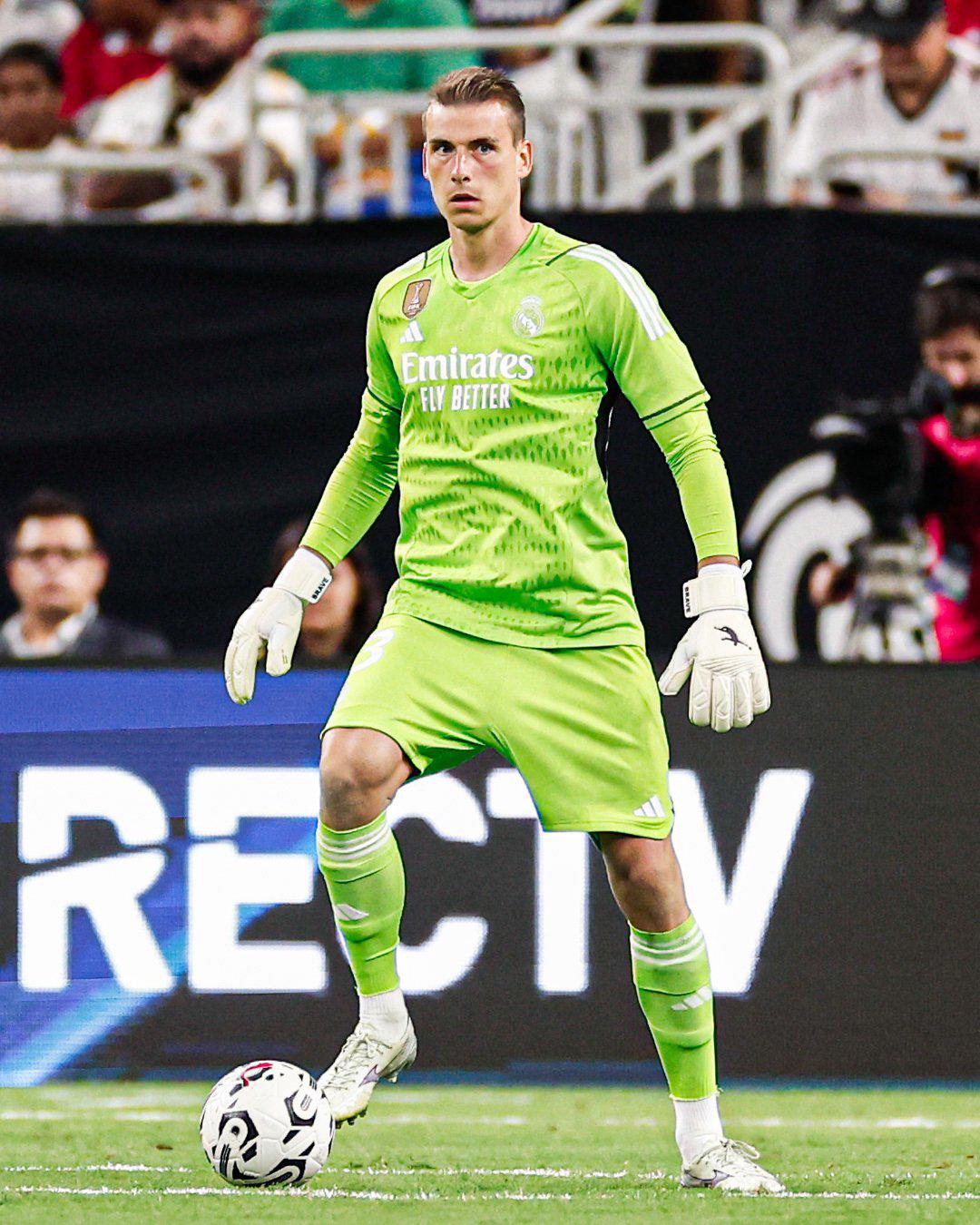 ¿Regresa Keylor Navas? Los posibles sustitutos de Courtois en el Real Madrid: el portero que está libre y levanta la mano