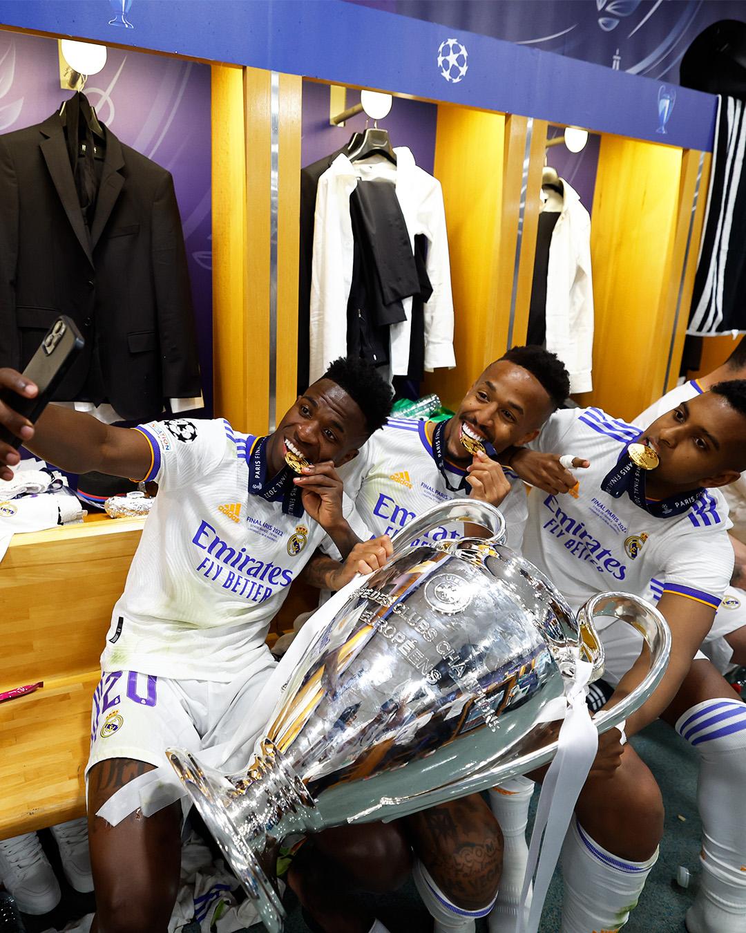 NO SE VIO EN TV: Alaba saca la silla, el que tiene más Champions que Mbappé y el dardo de Vinicius a su principal crítico