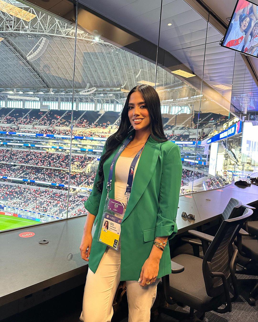 Las bellas periodistas que enamoran en la Copa América 2024: una Miss Honduras y bellas catrachas figuran