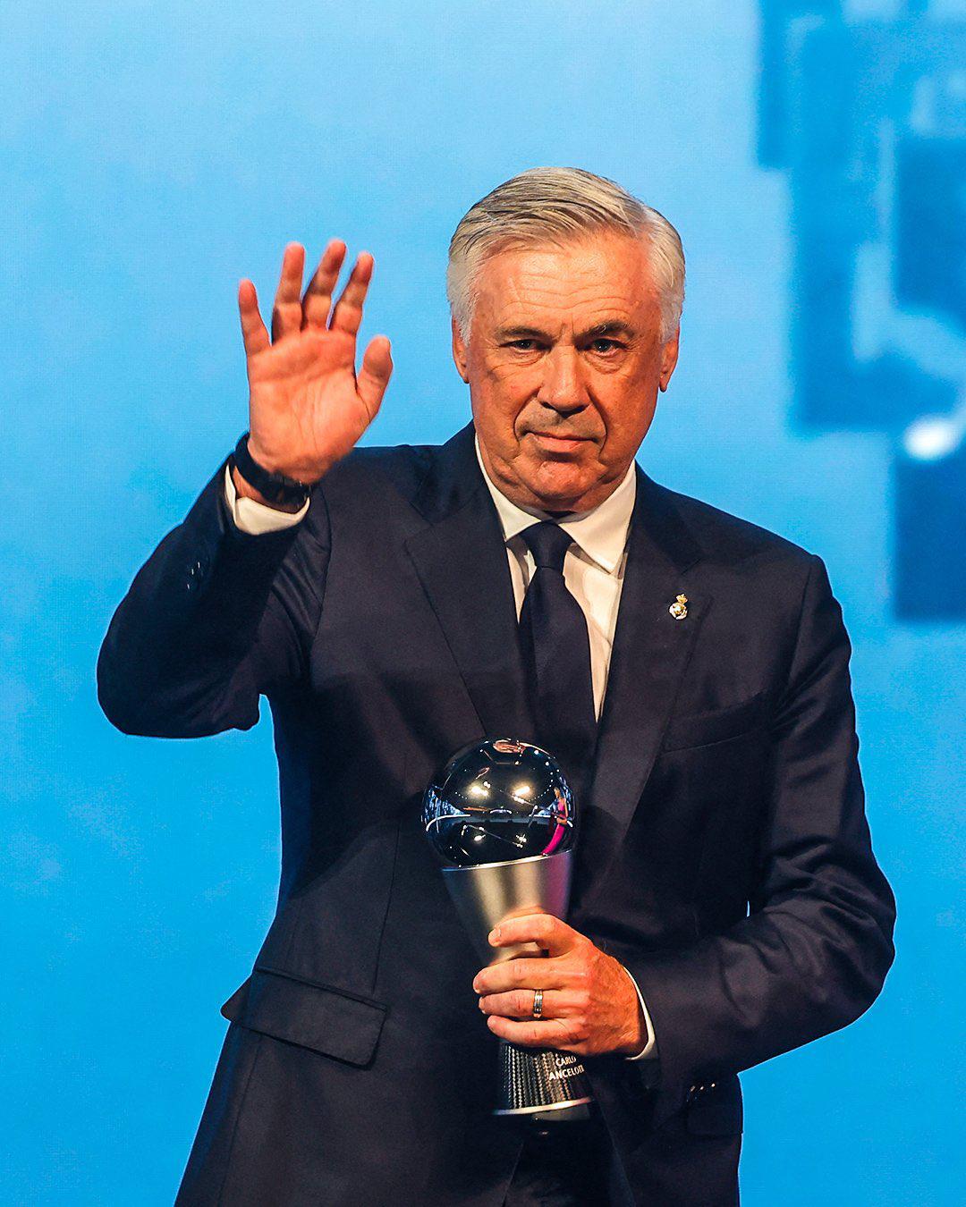 El martes ganó el premio The Best como mejor entrenador y el miércoles se convirtió en el entrenador con más títulos en la historia de Real Madrid con 15.