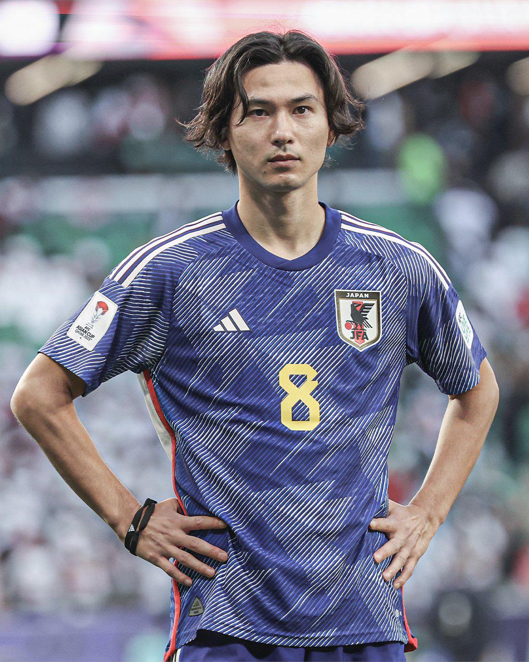 OFICIAL: se rompió los ligamentos cruzados y no jugará el Mundial 2026; esta selección lo sufre