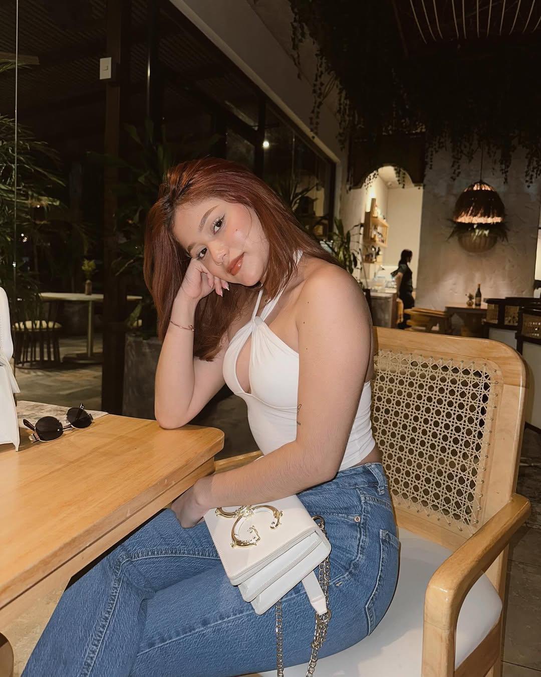 Pomponera del partido de tiktokers sorprende al revelar su relación con un legionario hondureño en Europa