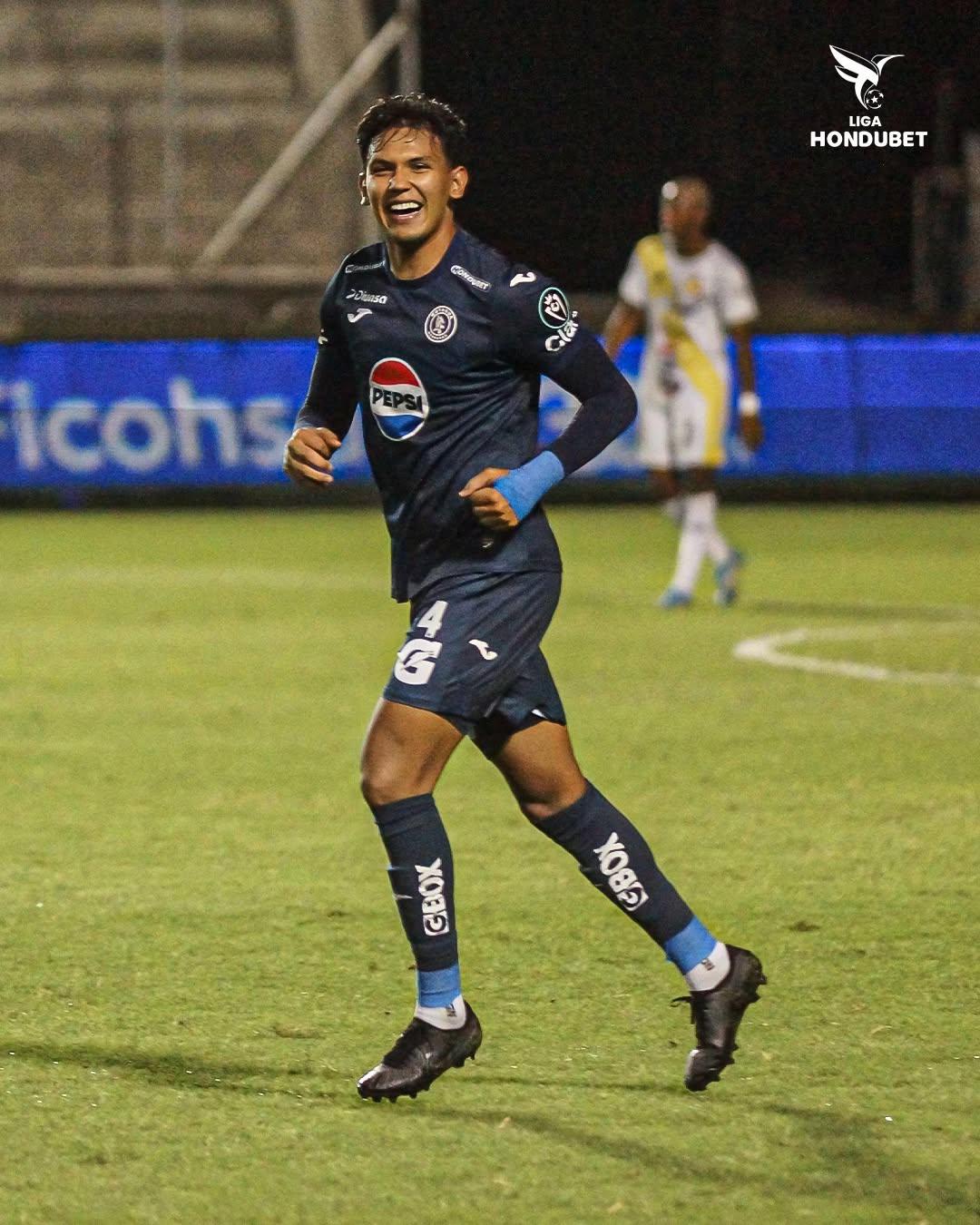 Luis Vega es baja para el choque ante Alianza por la Copa Centroamericana.