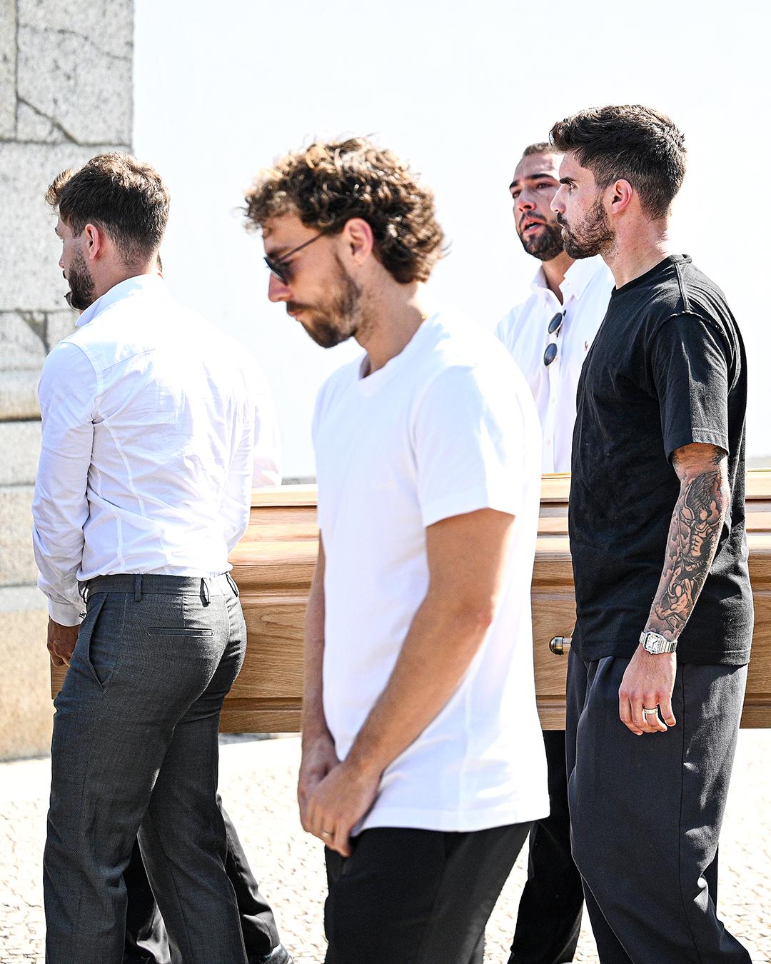 Así fue el último adiós a Diogo Jota: su esposa rota, la reacción del mejor amigo y el motivo por el que Cristiano Ronaldo no fue