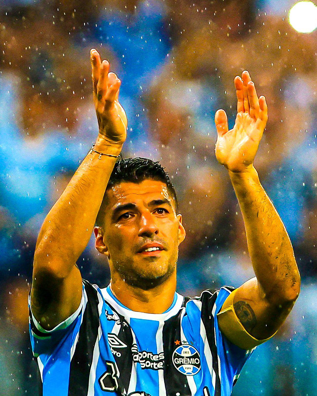 Luis Suárez se despidió del Gremio, contó el problema que atraviesa... ¡y confirmaron dónde jugará en 2024!