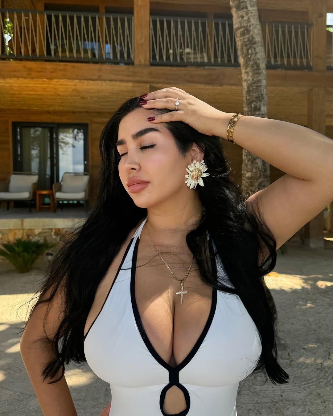 Ella es la hermosa inspiración del ecuatoriano Juan Anangonó, quien pasa un gran momento con Marathón