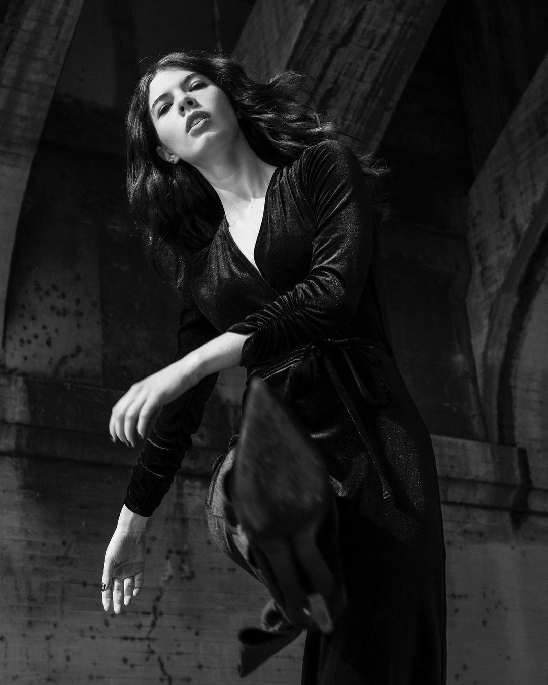 En fotos: conoce a Manon Gage, la guapa actriz que interpreta seis roles en el juego ‘Immortality’