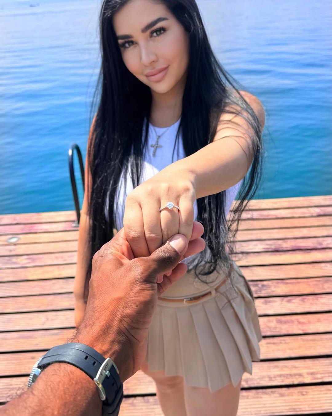 Ella es la hermosa inspiración del ecuatoriano Juan Anangonó, quien pasa un gran momento con Marathón