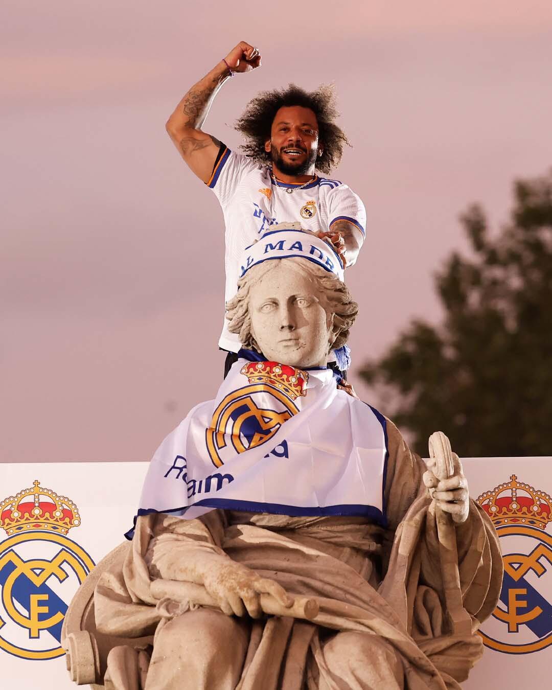 Espectacular fiesta: Real Madrid festejó en Cibeles con la afición su título 35 de la Liga de España