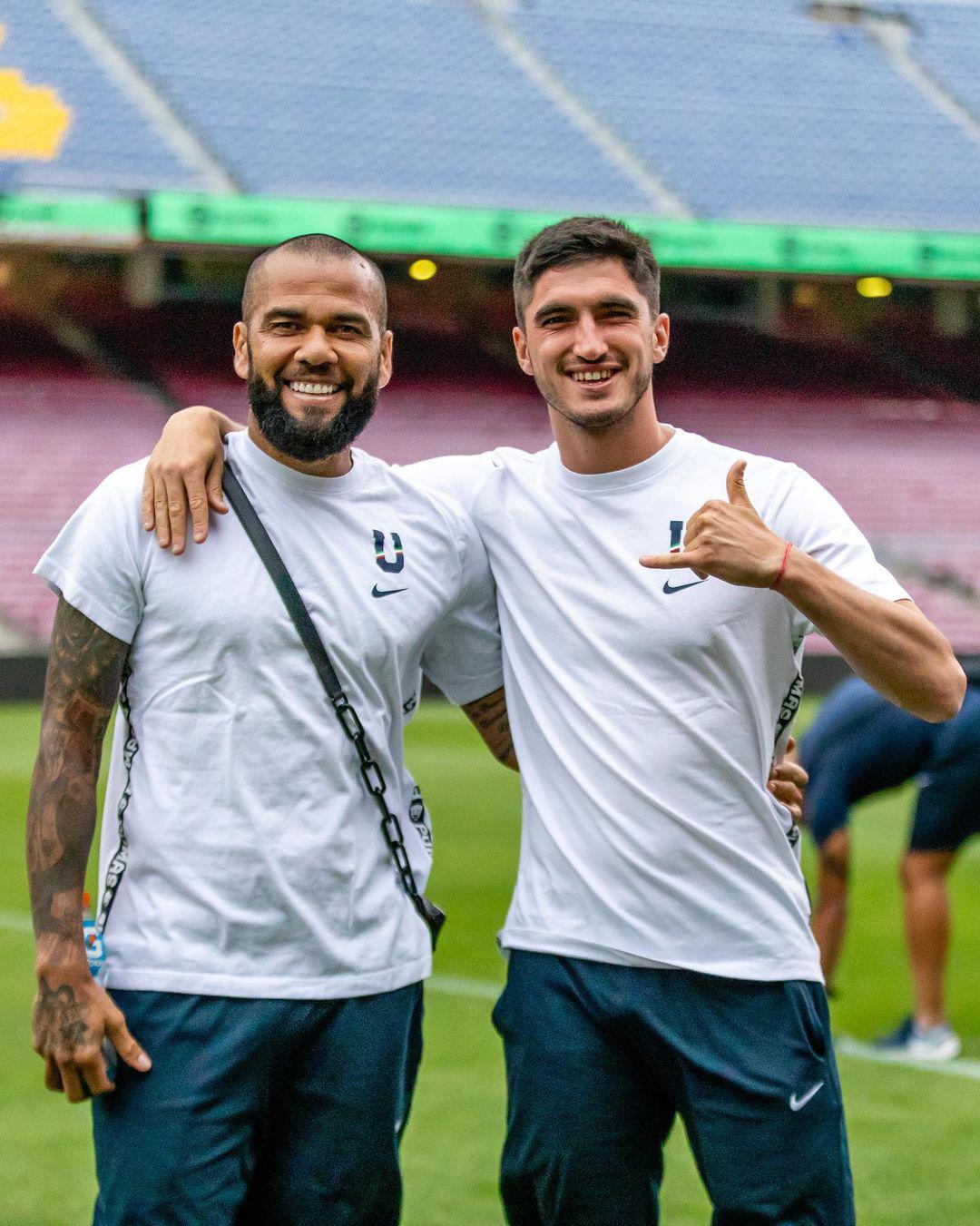 Dani Alves en su regreso a Barcelona: Sorprendido por los fichajes, esto dijo sobre Messi y el chiste con el Real Madrid