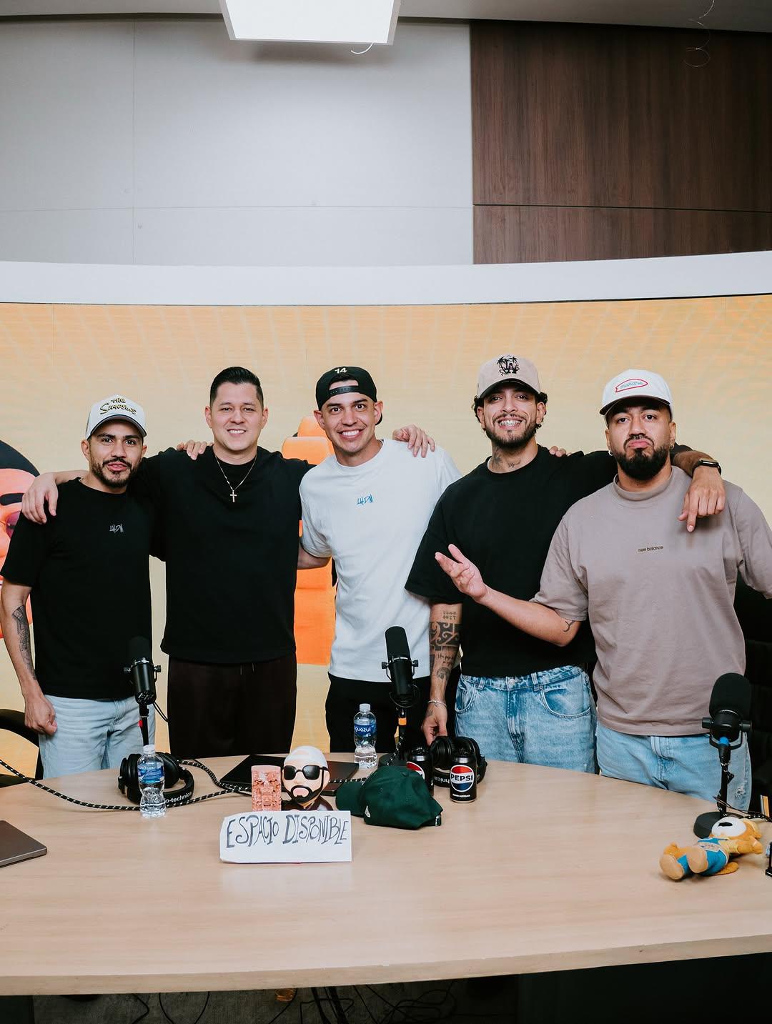 Mauricio Dubón se pasó por los estudios de Los Hijos de Morazán y reveló cómo se dio cuenta de su traspaso de los Astros de Houston a los Bravos de Atlanta.