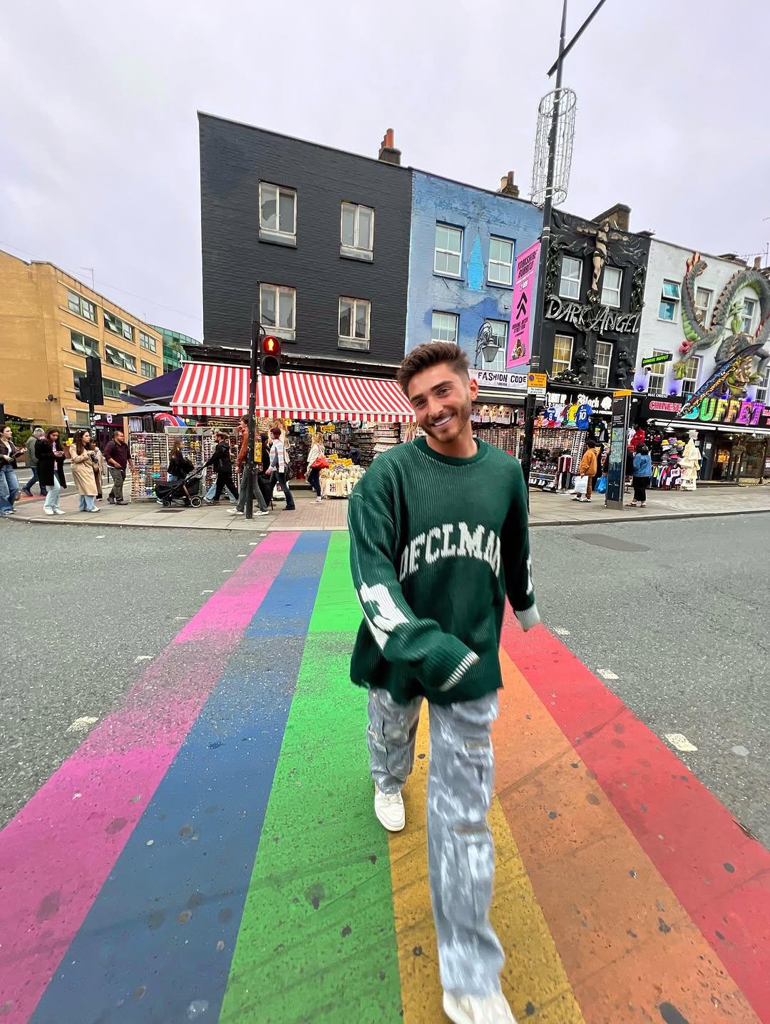 Futbolista rompe silencio y revela que fue despedido de su equipo por salir del clóset: Mi propio club era homófobo