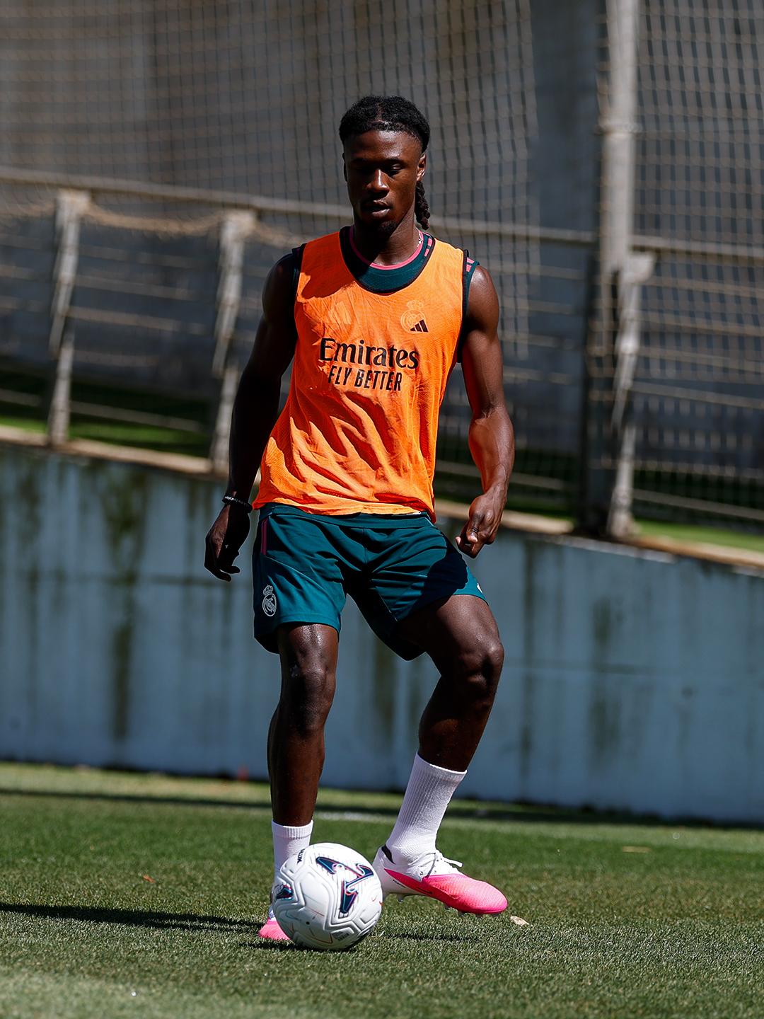 Mourinho ya manda en el Real Madrid: los 8 jugadores que tuvo disponibles