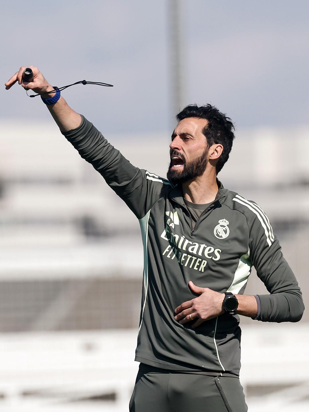 Real Madrid tiene nuevo técnico y sabe dirigir en LaLiga y en Premier League ¿Quién es? ¿Cuándo llegará?