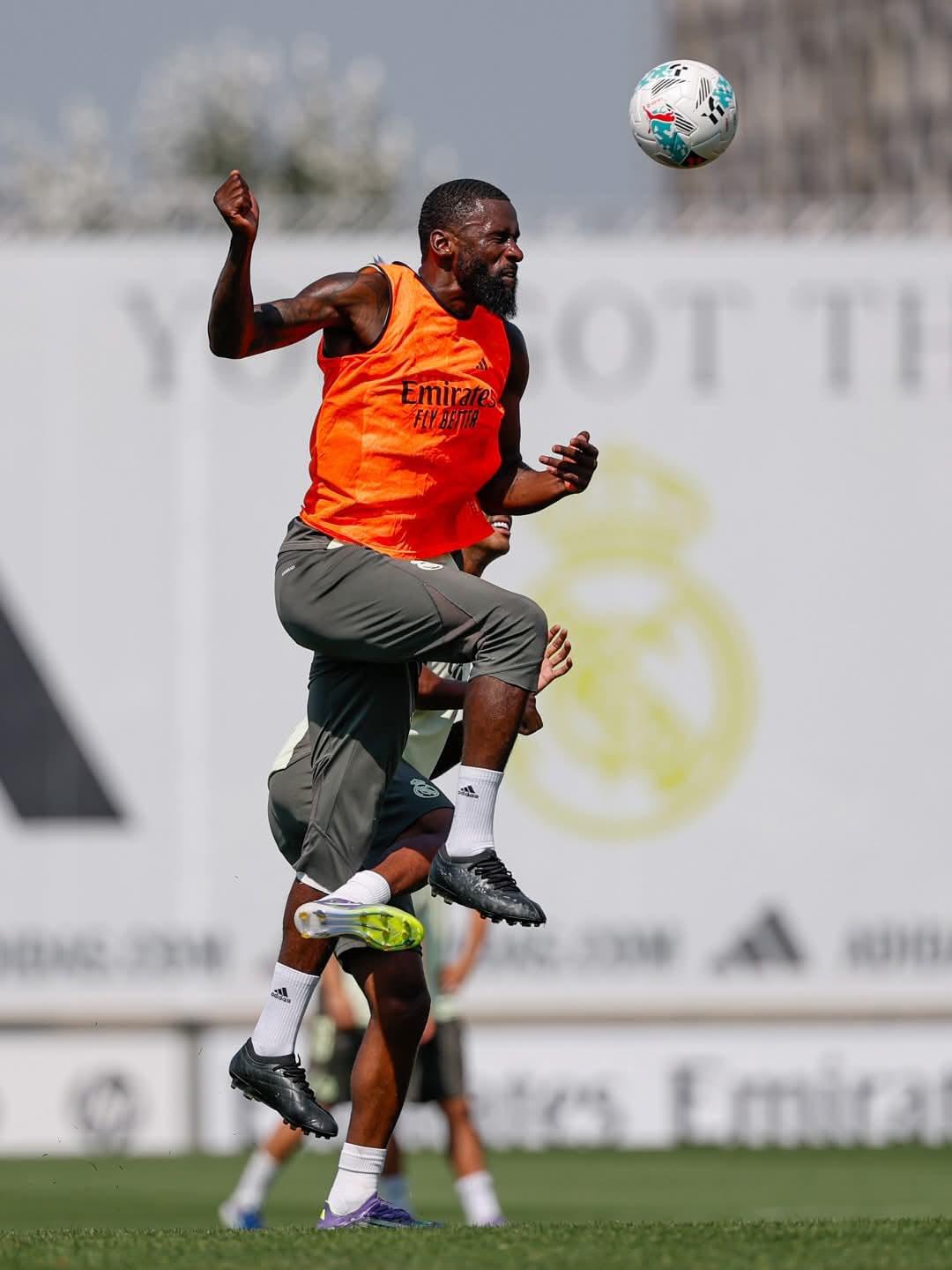 Xabi quería que fuera titular, pero está desaparecido del Real Madrid; United ofrece 69 millones: Seguimos sin rastro