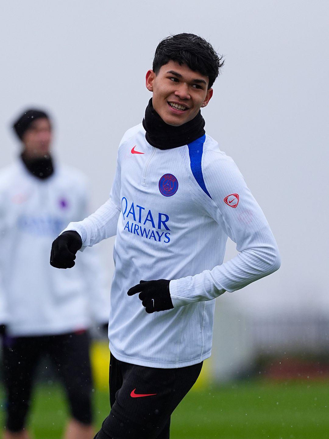 Cabreo monumental: futbolista del Barcelona se enfada con Hansi Flick por la salida de Dro al PSG